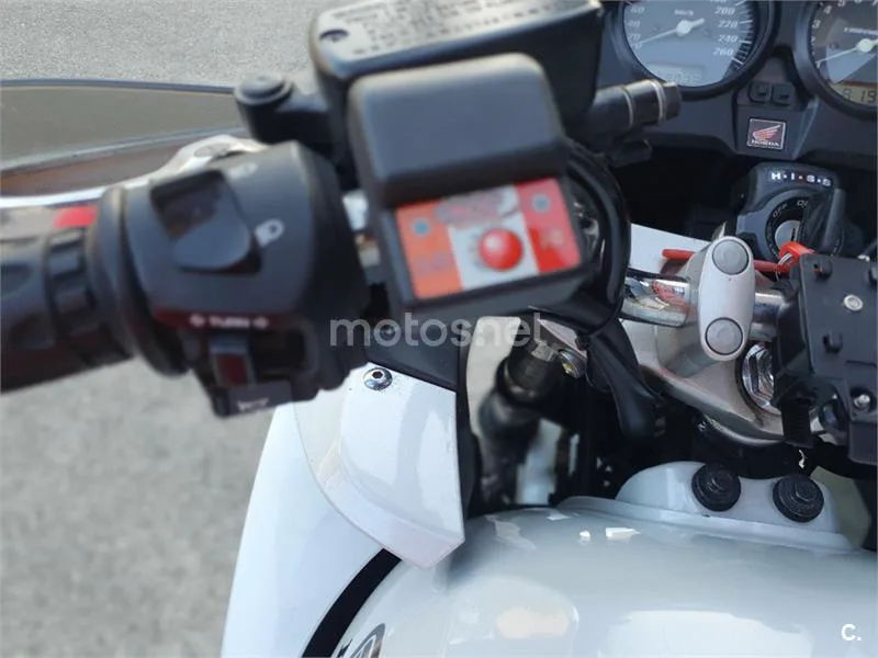 Honda CBF 1000 – Vista 8