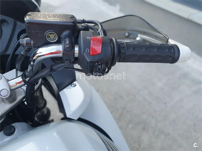 Honda CBF 1000 – Vista 9