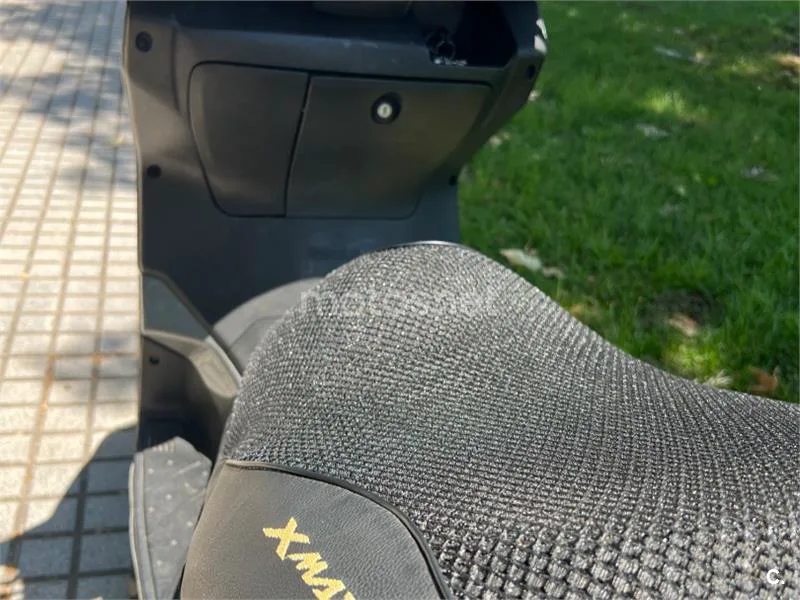 Yamaha XMAX 250 – Vista 14