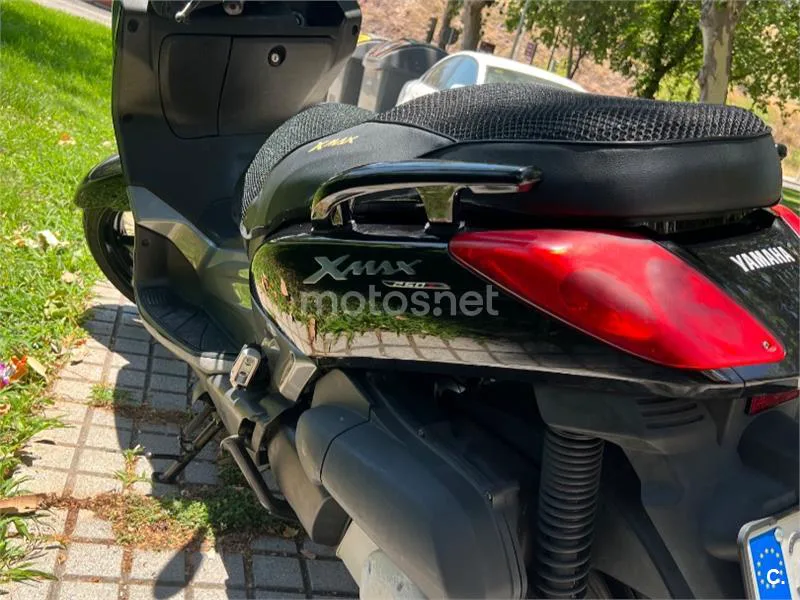 Yamaha XMAX 250 – Vista 3