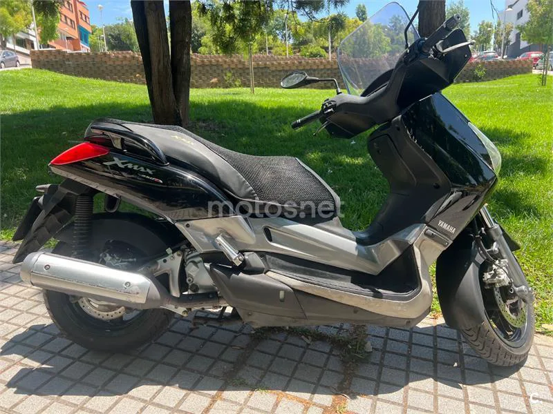 Yamaha XMAX 250 – Vista 4