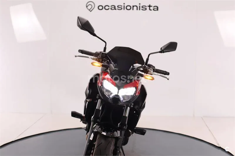 Kawasaki Z650 – Vista 6
