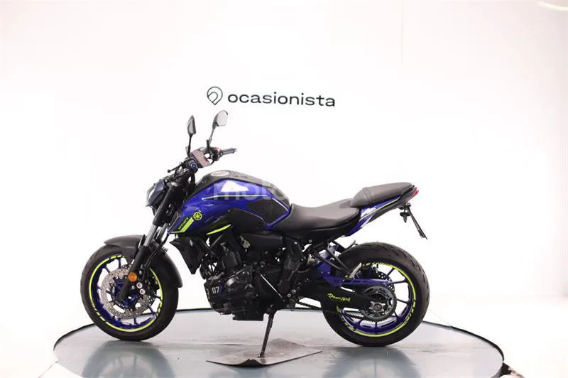 Yamaha MT-07 – Vista 4
