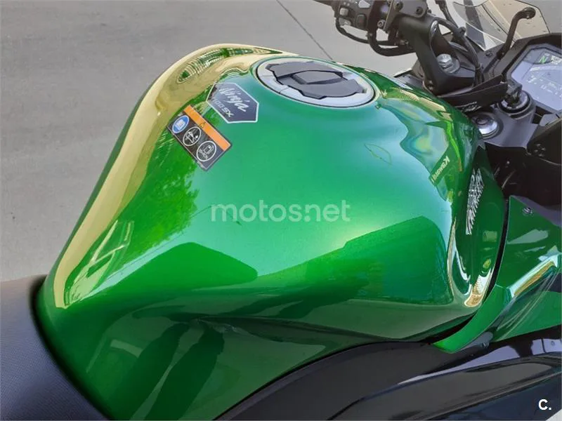 Kawasaki Ninja 1100 SX – Vista 19