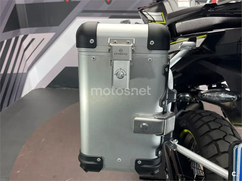 CFMOTO 800MT – Vista 17