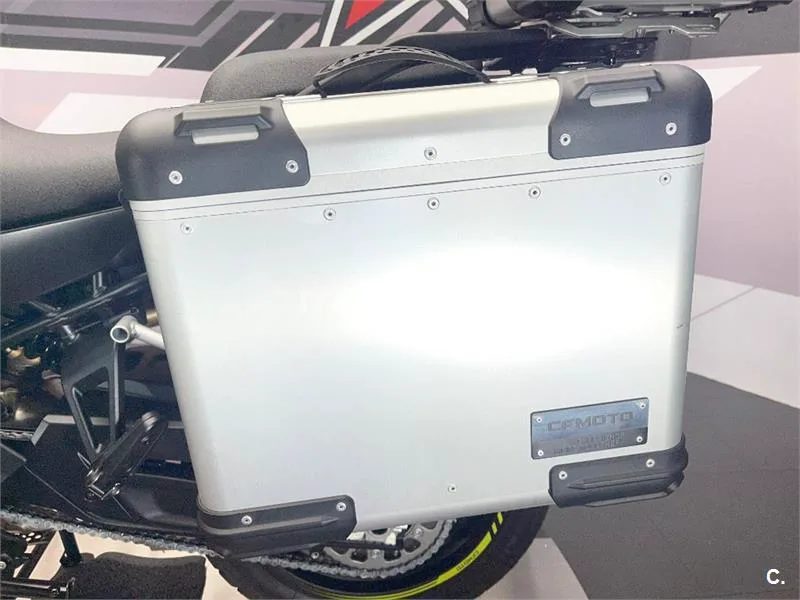 CFMOTO 800MT – Vista 25