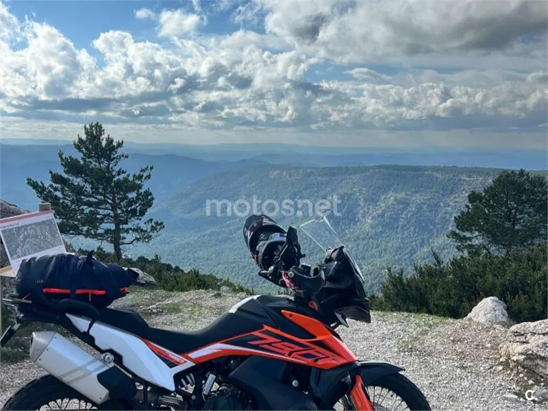 KTM 790 – Vista 7