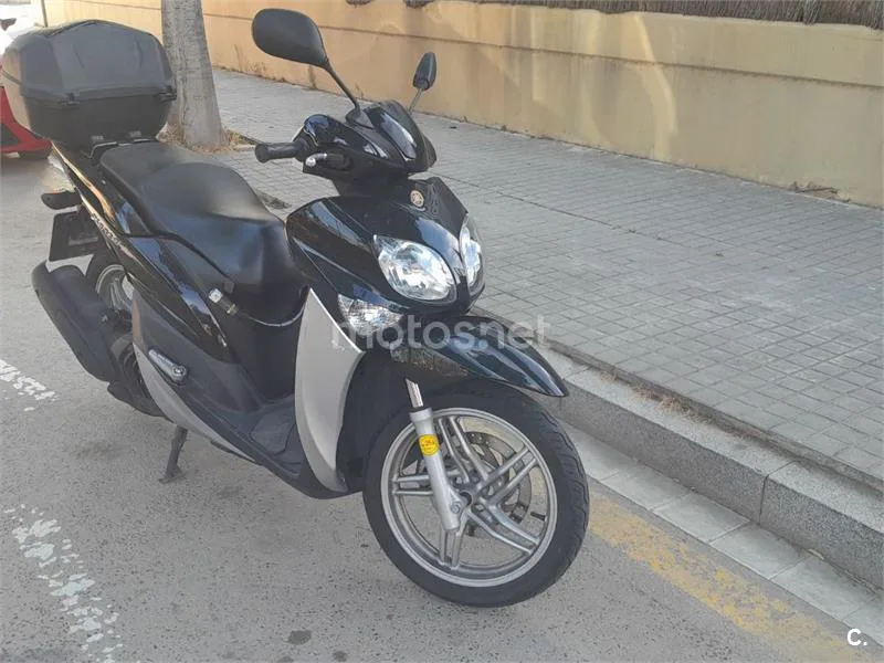 Yamaha Xenter 125 1600 € 2013 Barcelona - 1