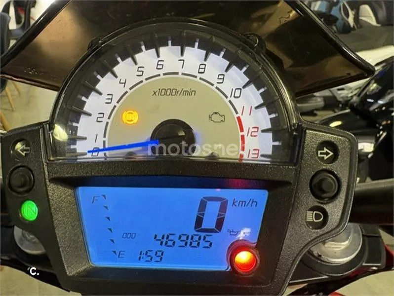 Kawasaki ER-6N – Vista 6