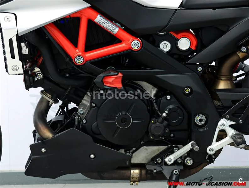 Aprilia Shiver 900 – Vista 10