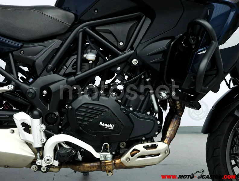 Benelli TRK 502 – Vista 5