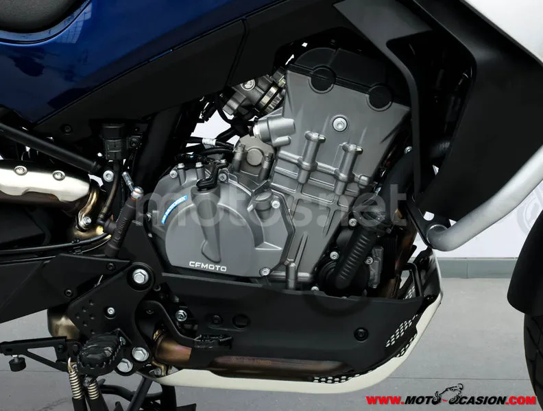 CFMOTO 800MT – Vista 5