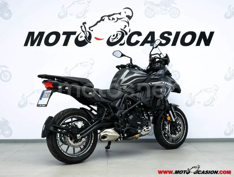 Benelli TRK 502 – Vista 3