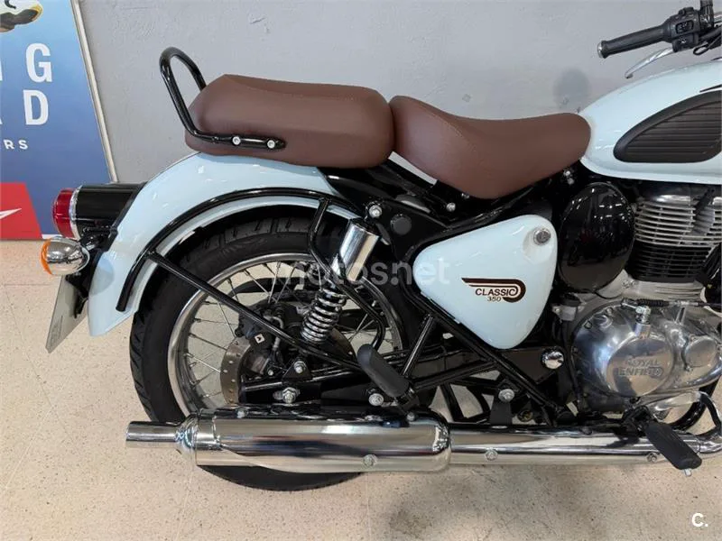 Royal Enfield Classic 350 – Vista 8