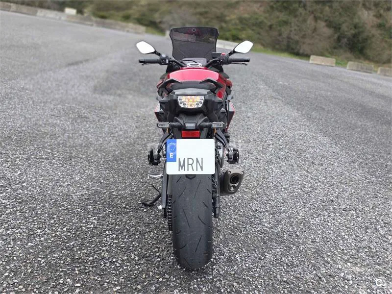 Suzuki GSX-S – Vista 5