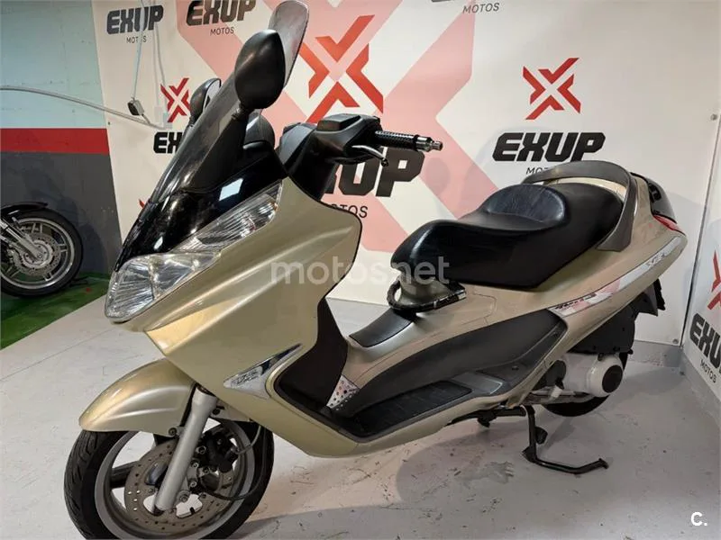 Piaggio X8 125 – Vista 11