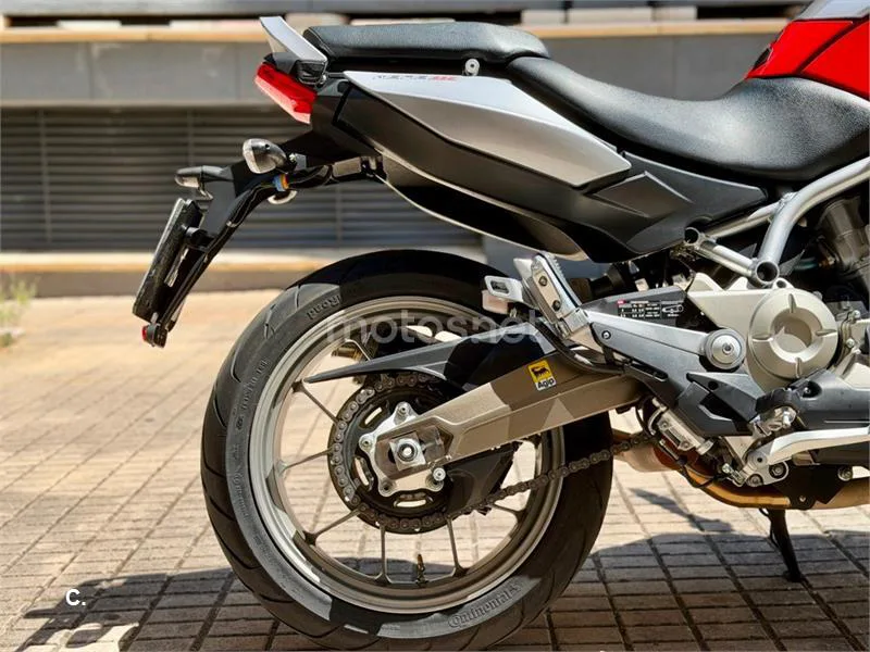 Aprilia Mana 850 – Vista 17