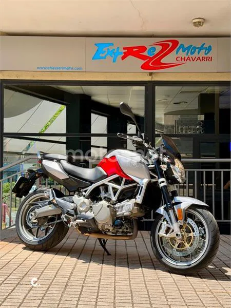 Aprilia Mana 850 – Vista 19