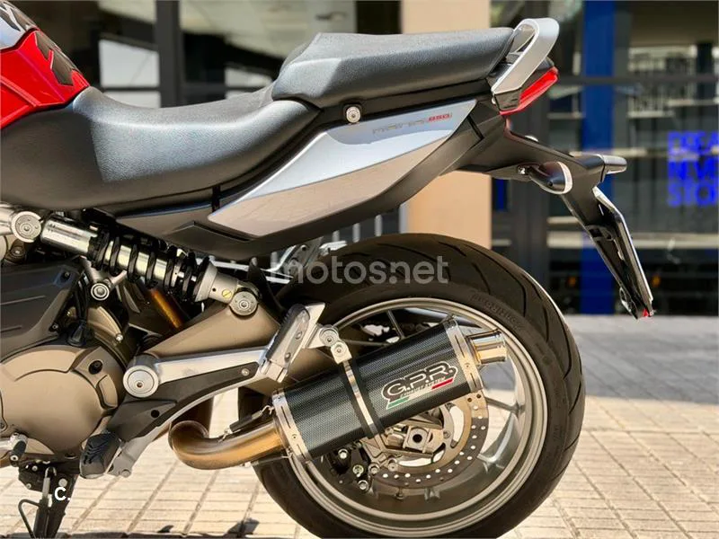 Aprilia Mana 850 – Vista 27