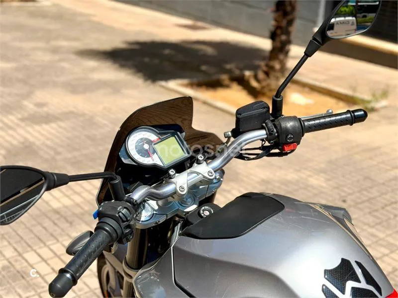 Aprilia Mana 850 – Vista 29