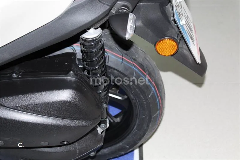 Yamaha Tricity – Vista 11