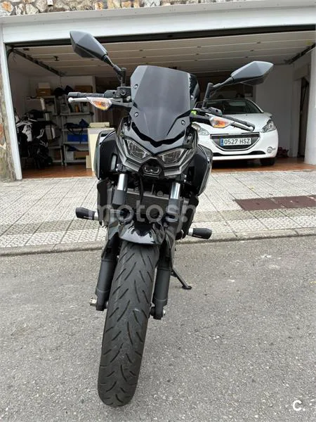 Kawasaki Z500 – Vista 3
