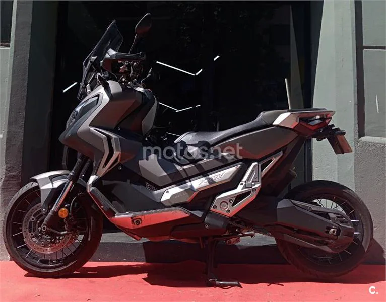 Honda X-ADV – Vista 4