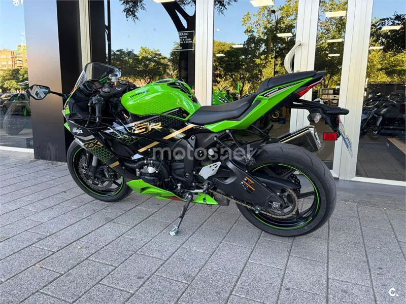 Kawasaki Ninja ZX-6R - Vista 3