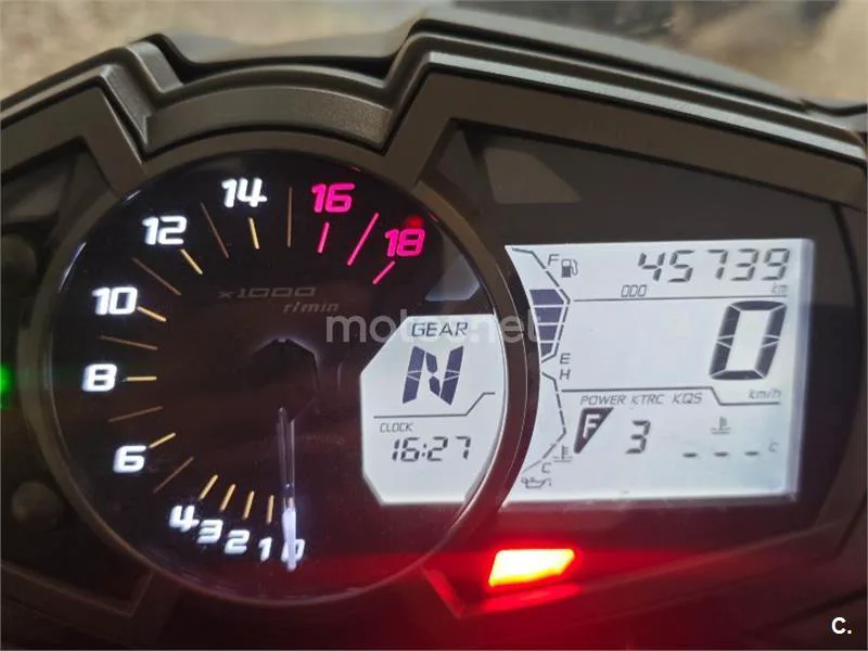 Kawasaki Ninja ZX-6R - Vista 7