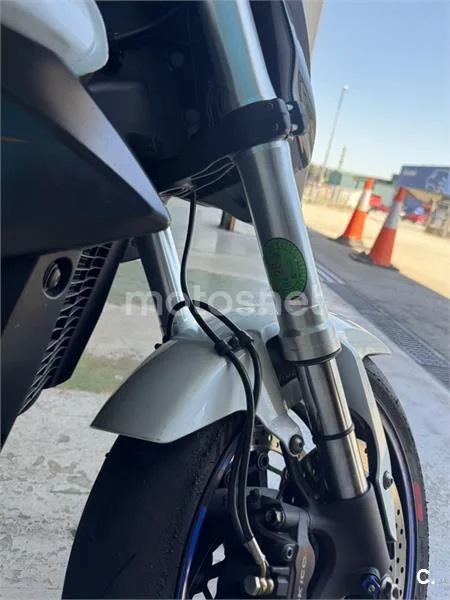 Honda CB 1000R – Vista 5