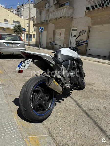 Honda CB1000R - Vista 8