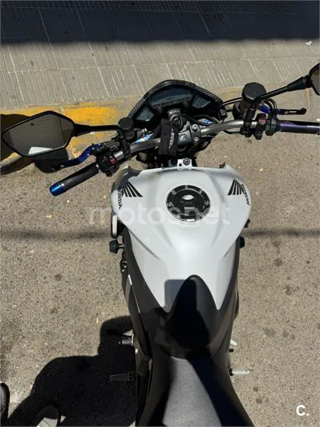 Honda CB1000R - Vista 10