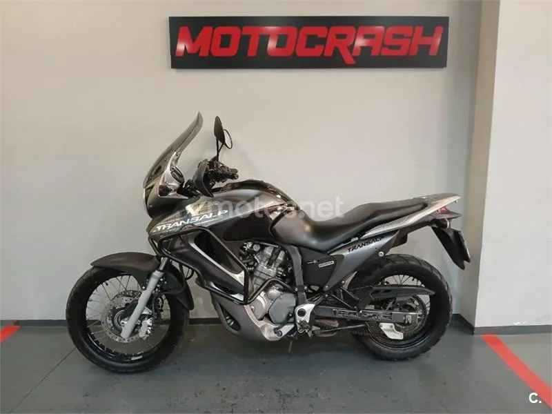 Honda Transalp XL 700 V – Vista 4