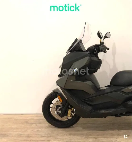 BMW C 400 GT – Vista 7