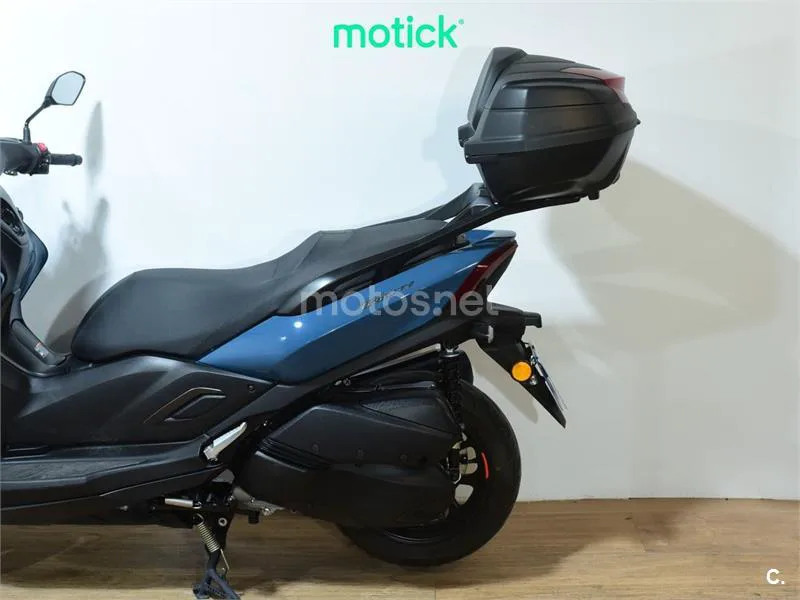 Yamaha Tricity – Vista 9