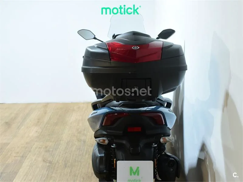Yamaha Tricity – Vista 6