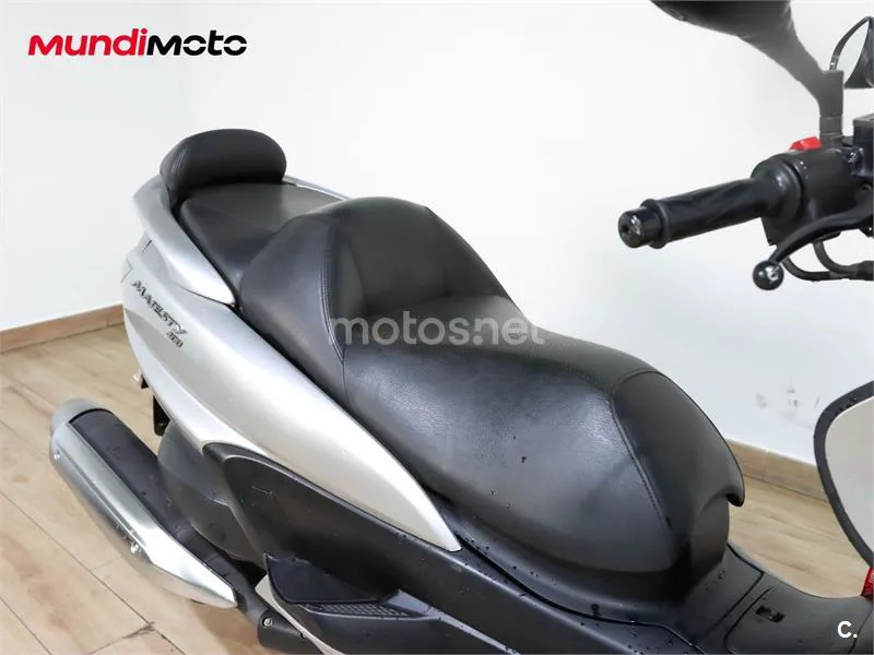 Yamaha Majesty 400 – Vista 49
