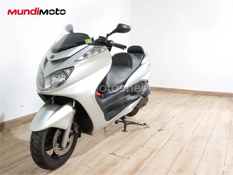 Yamaha Majesty 400 – Vista 7