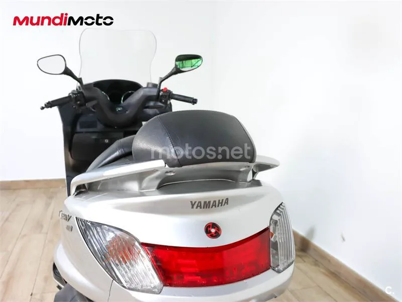 Yamaha Majesty 400 – Vista 9