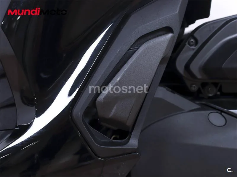 Honda SH 350i – Vista 25
