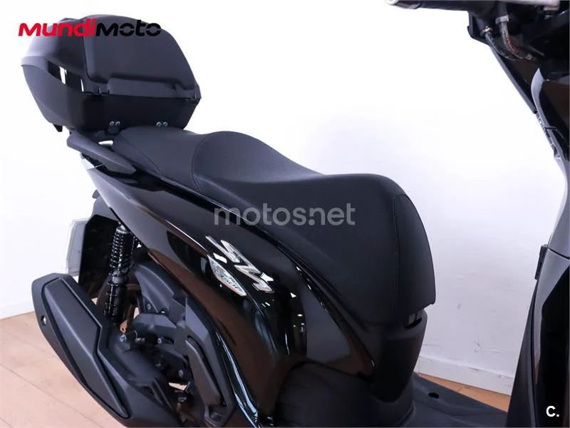 Honda SH 350i – Vista 60