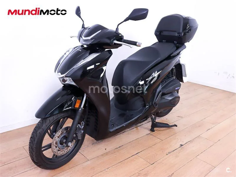 Honda SH 350i – Vista 7
