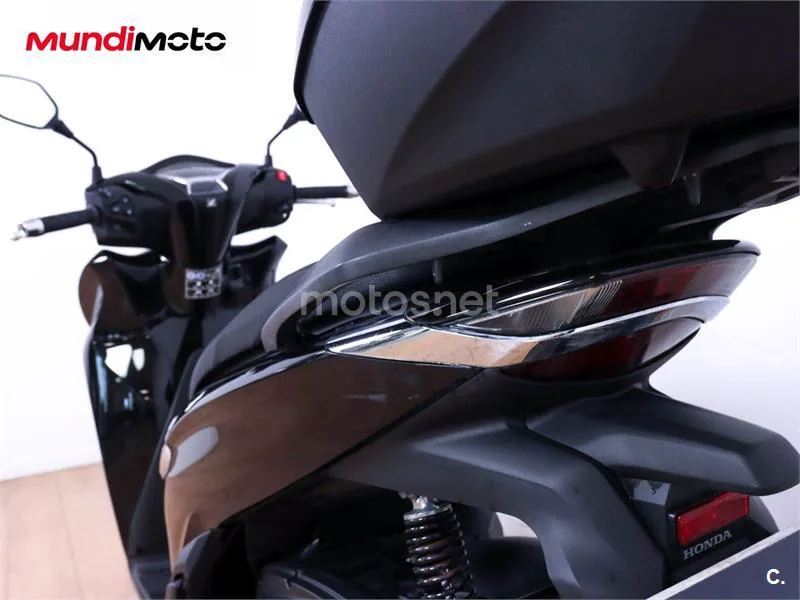 Honda SH 350i – Vista 9