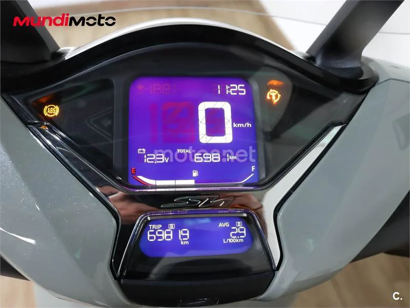 Honda SH 125i – Vista 12