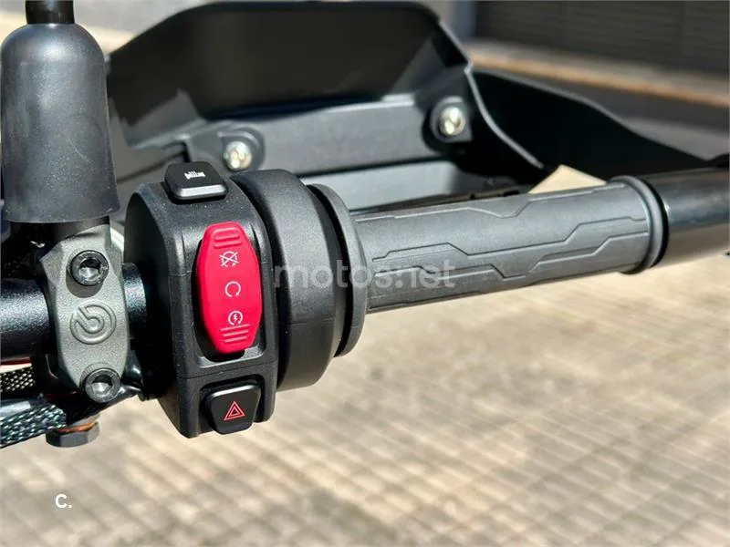 Moto Morini X-Cape 1200 – Vista 19