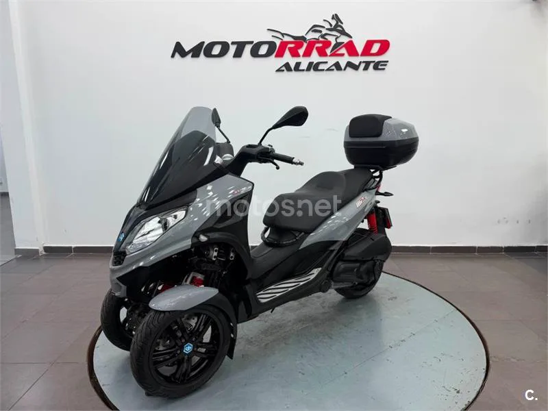 Piaggio MP3 – Vista 13