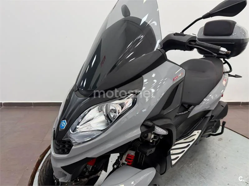 Piaggio MP3 – Vista 14