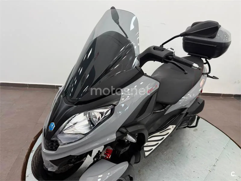 Piaggio MP3 – Vista 15