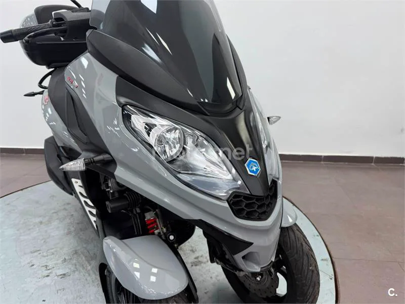 Piaggio MP3 – Vista 18