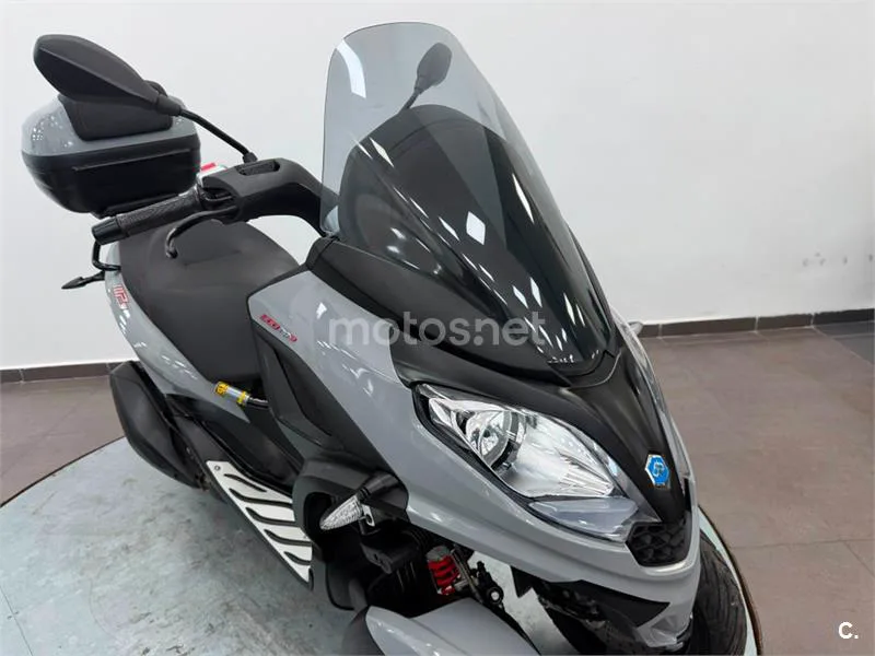 Piaggio MP3 – Vista 19
